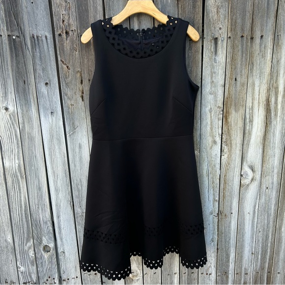 White House Black Market Dresses & Skirts - White House Black Market Sleeveless Scuba Fit And Flare Cutout Dress Black 10